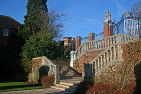 HA7 man and van hire Stanmore removals