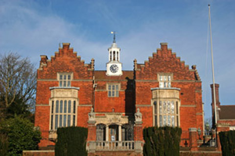 Stanmore man and van HA7 removals