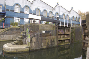 Camden man and van hire NW1, N1, WC1 removals