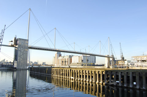 E16 man and van hire Victoria Docks removals