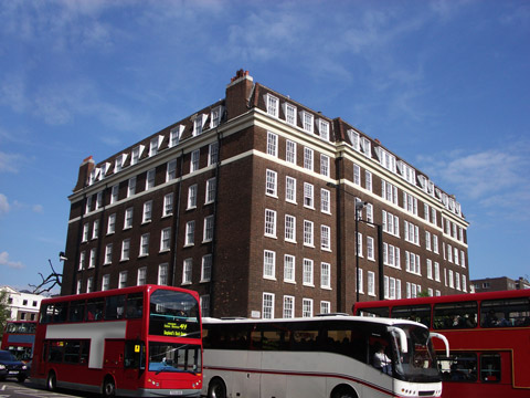 Heston man and van TW5 removals