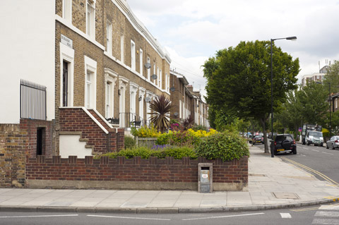 Kilburn man and van NW6 removals