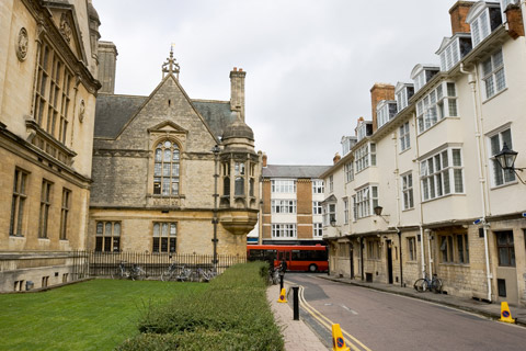 OX1 man and van hire Oxford removals