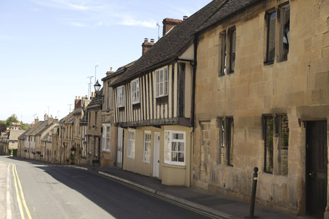 TW16 man and van hire Sunbury-on-Thames removals