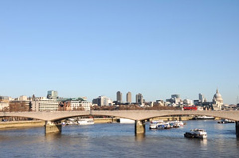 Wimbledon man and van hire SW19, SW20 removals